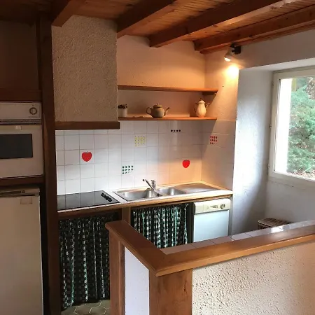 4 Personnes Situe Aux Portes Du Perigord