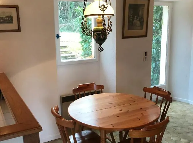 4 Personnes Situe Aux Portes Du Perigord Apartment